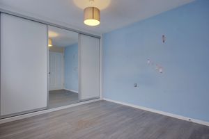 Bedroom- click for photo gallery